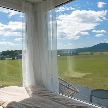 בית נופש Glamping Soleda Razova