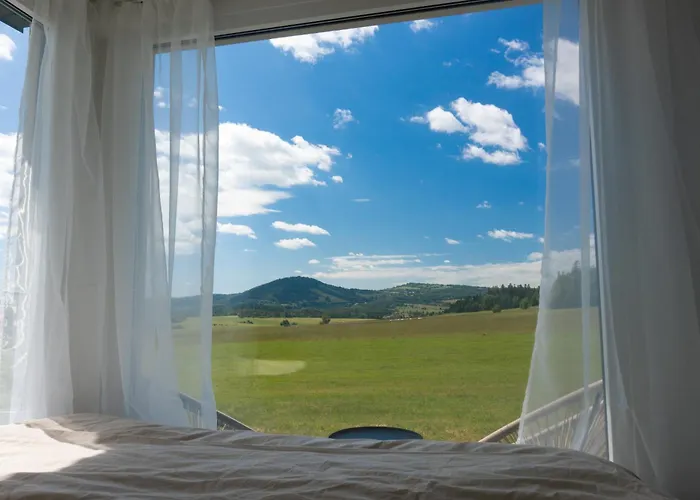 Casa de Férias Glamping Soleda Razova